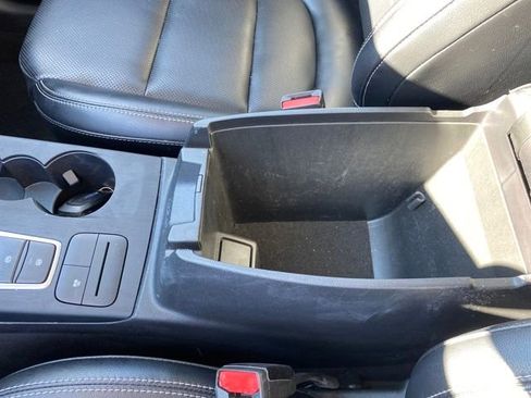 Used 2021 Ford Escape SEL image 14