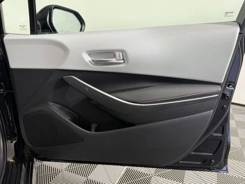 Used 2024 Toyota Corolla SE w/ SE Premium Package FWD image 18