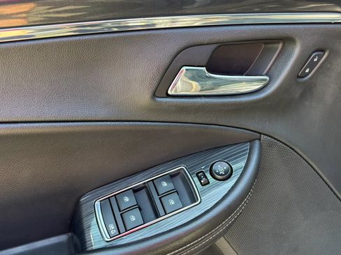 Used 2017 Chevrolet Impala Premier FWD image 16