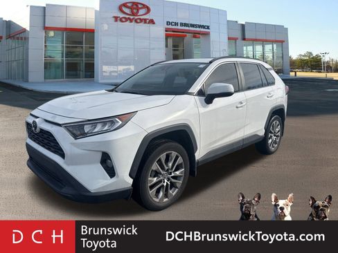 Used 2019 Toyota RAV4 XLE Premium image 1