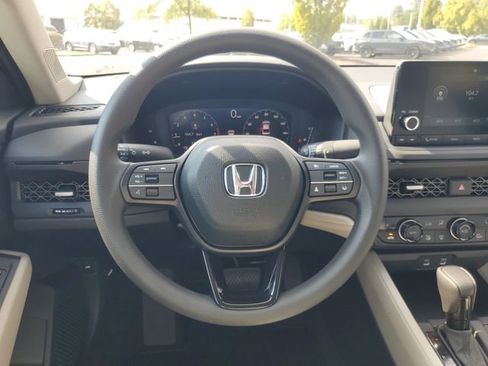 New 2025 Honda Accord SE image 10