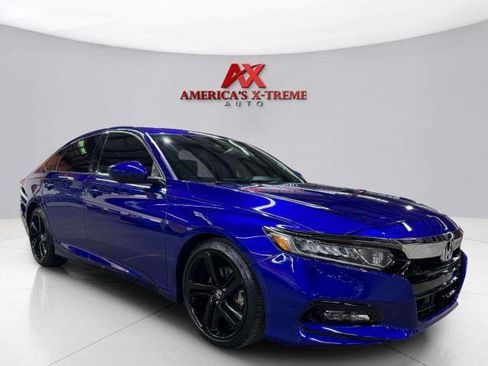 Used 2018 Honda Accord Sport image 6