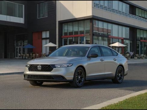 New 2025 Honda Accord SE image 2