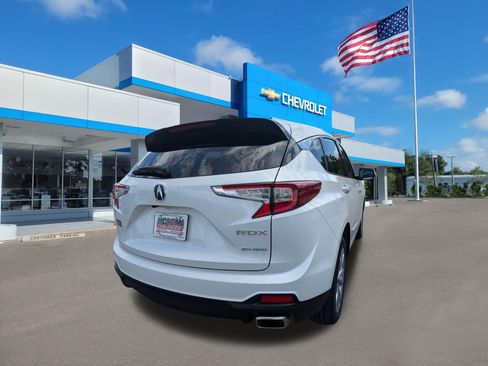 Used 2024 Acura RDX SH-AWD image 3