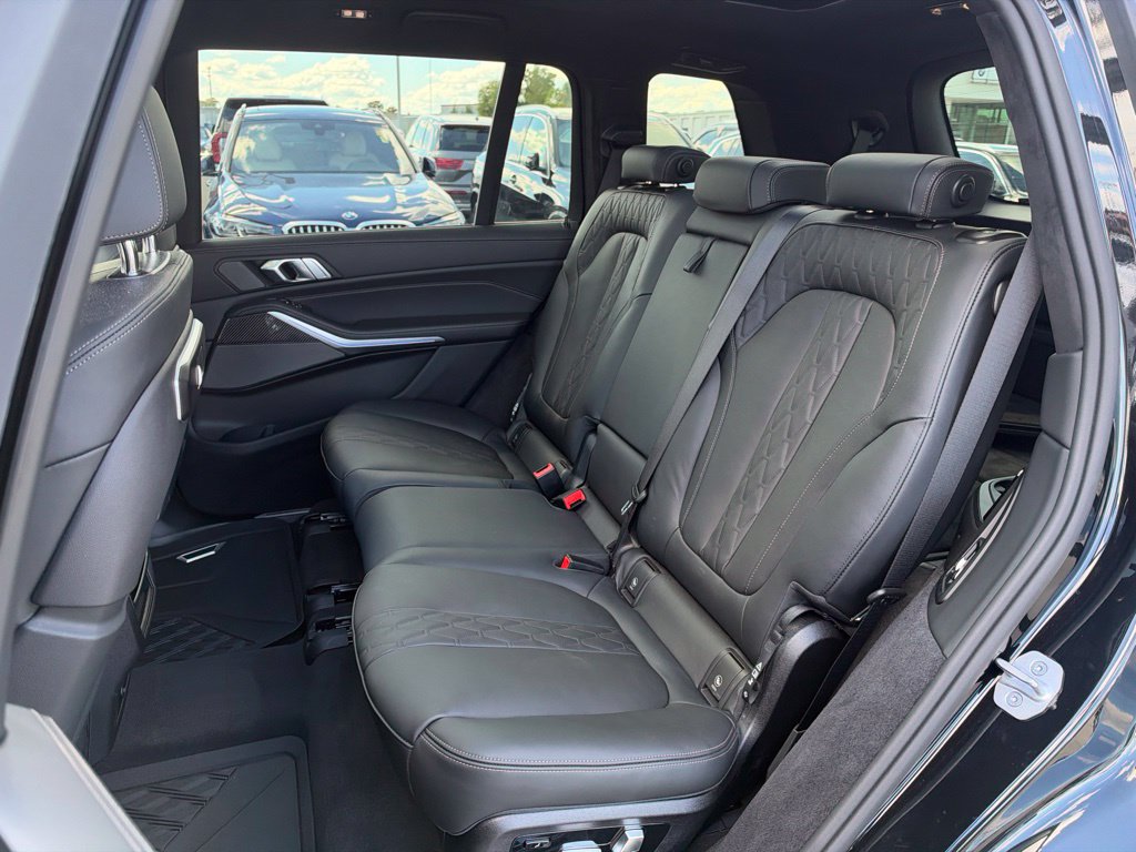 Certified 2026 BMW X7 M60i AWD/4WD image 23
