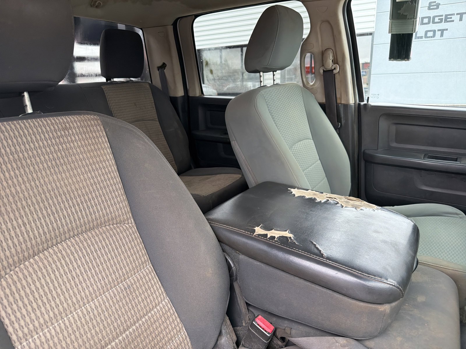 Used 2012 RAM 3500 ST w/ ST Decor Group AWD/4WD image 9
