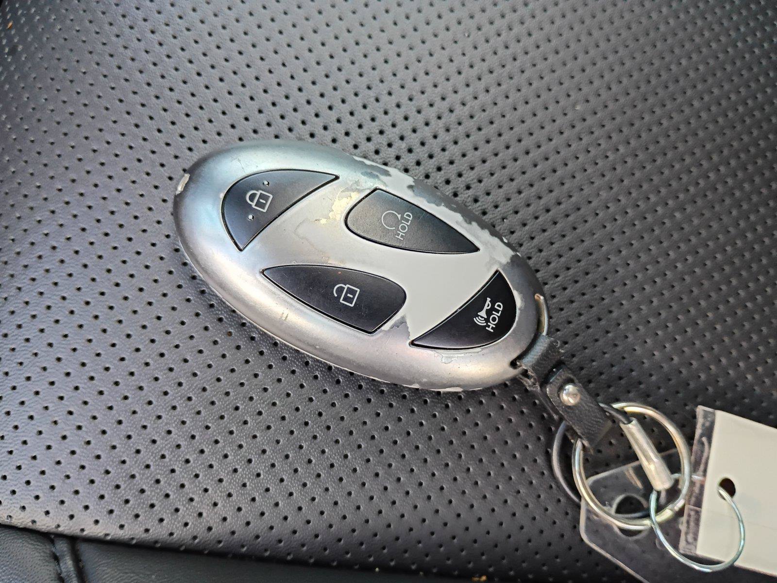 Used 2024 Hyundai Santa Fe XRT AWD/4WD image 25