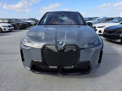New 2026 BMW iX M70 w/ Executive Package image 2