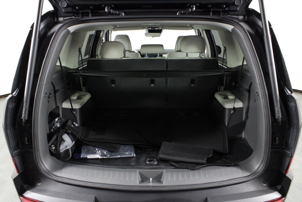 Certified 2026 Hyundai Santa Fe SEL FWD image 18