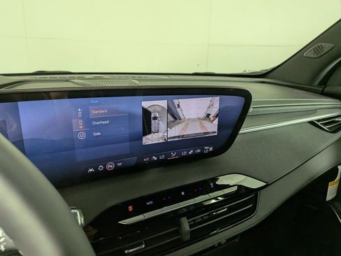 New 2025 Buick Enclave Sport Touring w/ Super Cruise Package image 24