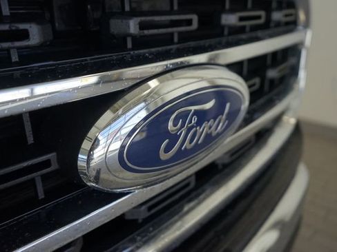 Used 2023 Ford F150 XLT w/ XTR Package image 19