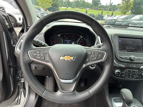 Used 2024 Chevrolet Equinox LT AWD/4WD image 26