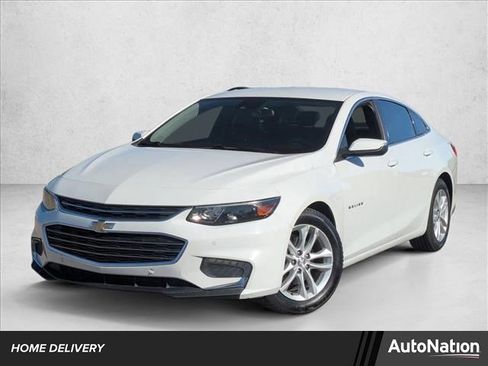 Used 2018 Chevrolet Malibu Hybrid w/ Leather Package image 1