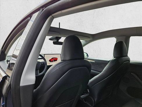 Used 2023 Tesla Model Y Long Range image 20