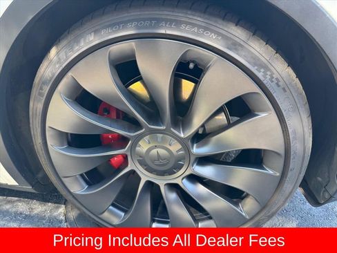 Used 2021 Tesla Model Y Performance AWD/4WD image 2