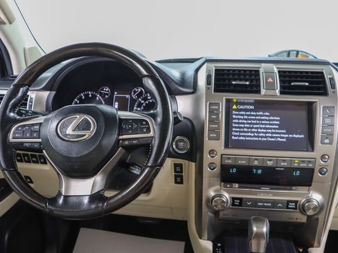 Used 2021 Lexus GX 460 Premium w/ Premium Plus Package AWD/4WD image 18