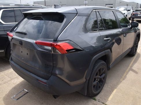 Used 2024 Toyota RAV4 LE AWD/4WD image 5