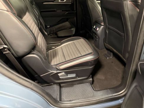 Used 2025 Ford Explorer ST-Line AWD/4WD image 66