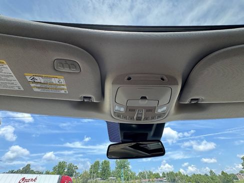 Used 2018 Ford Expedition Max Platinum AWD/4WD image 31