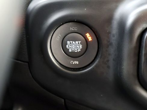 Used 2021 Jeep Wrangler Unlimited Sport image 24