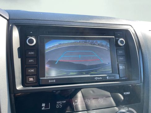 Used 2016 Toyota Sequoia Platinum AWD/4WD image 32