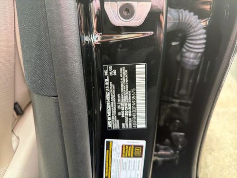 Used 2023 Mercedes-Benz GLE 350 GLE 350 4MATIC SUV image 32