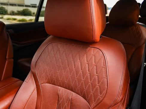 Used 2023 BMW X7 M60i w/ Executive Package AWD/4WD image 30