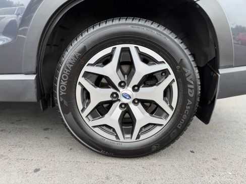 Used 2019 Subaru Forester Premium AWD/4WD image 30