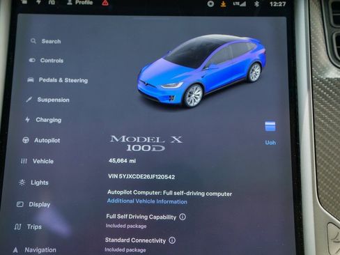 Used 2018 Tesla Model X 100D image 32