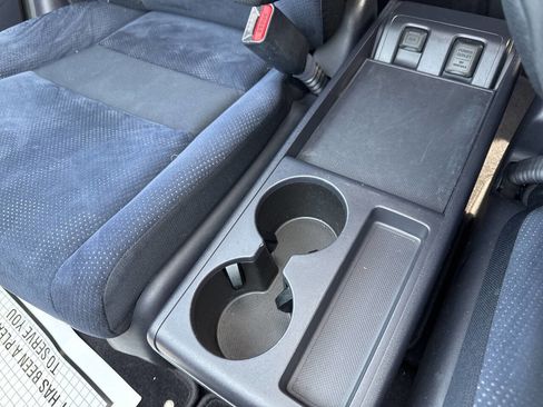 Used 2010 Honda CR-V EX image 12