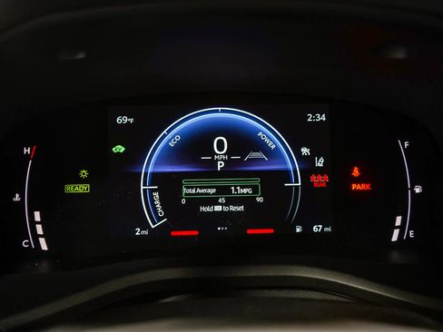 New 2025 Toyota Camry SE image 23