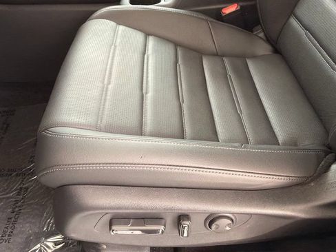 Used 2026 Honda CR-V EX-L image 5