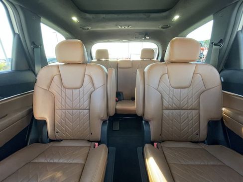Used 2024 Kia Telluride SX Prestige X-Pro image 32