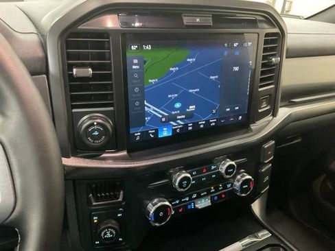 Used 2025 Ford F150 Lariat AWD/4WD image 12