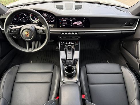 Used 2024 Porsche 911 Carrera RWD image 14