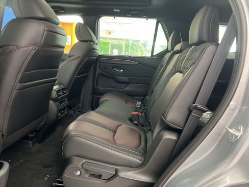 New 2026 Honda Pilot Black Edition image 17