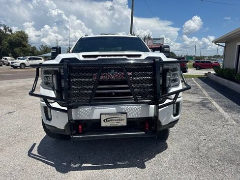 Used 2020 GMC Sierra 2500 AT4 w/ AT4 Premium Package AWD/4WD image 2