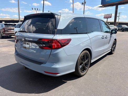 Used 2023 Honda Odyssey Sport image 8