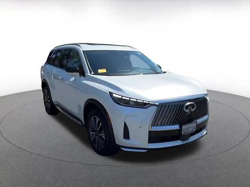 Used 2026 INFINITI QX60 Luxe AWD/4WD image 3