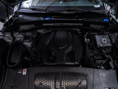 New 2026 Porsche Macan image 29