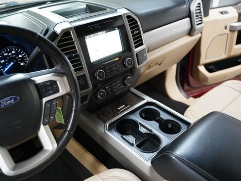 Used 2017 Ford F350 Lariat w/ Camper Package image 18