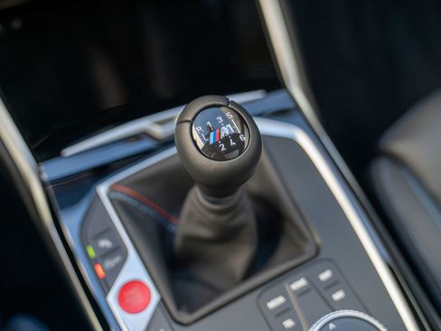 Used 2024 BMW M2 w/ Lighting Package image 36