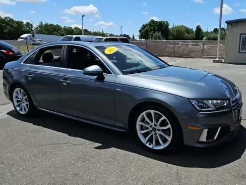 Used 2019 Audi A4 2.0T Premium w/ Convenience Package AWD/4WD image 5