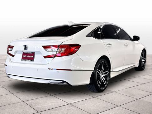 Used 2022 Honda Accord Touring image 14