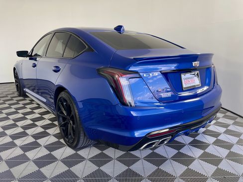 Used 2023 Cadillac CT5 V w/ Premium Package RWD image 3
