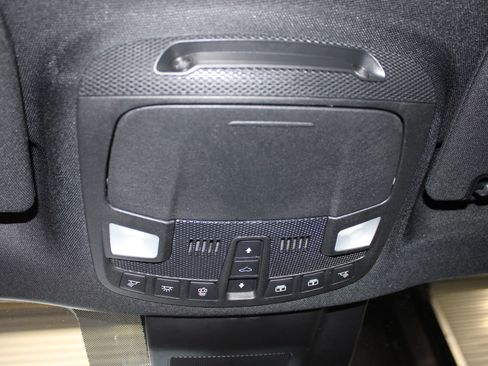 Used 2021 Ford Expedition Limited RWD image 31