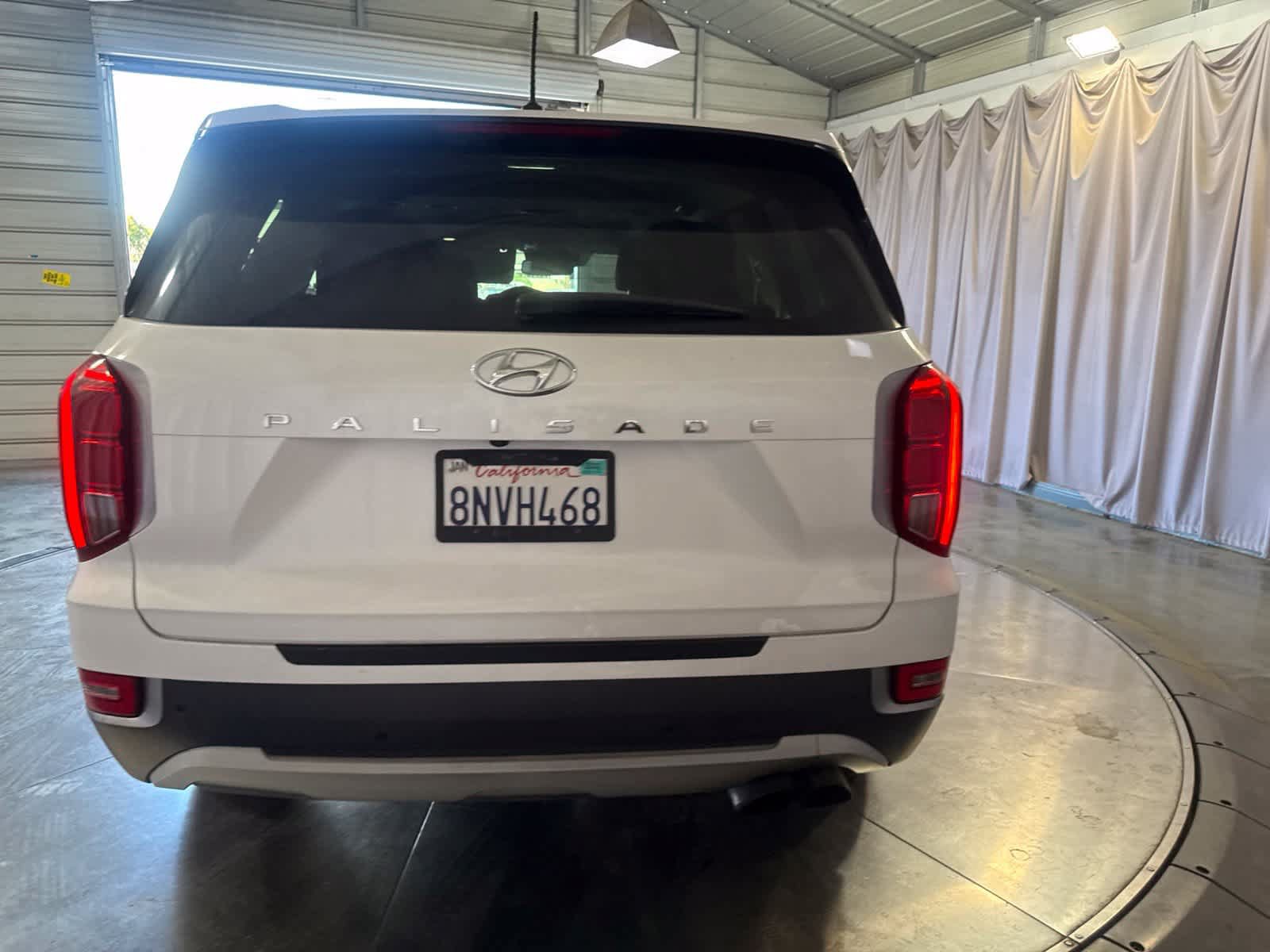 Used 2020 Hyundai Palisade SEL w/ Convenience Package FWD image 6