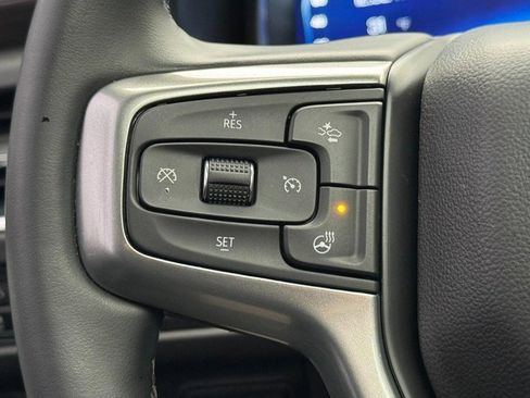 Used 2024 Chevrolet Tahoe Z71 w/ Luxury Package image 18