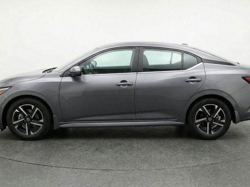 Used 2025 Nissan Sentra SV FWD image 5