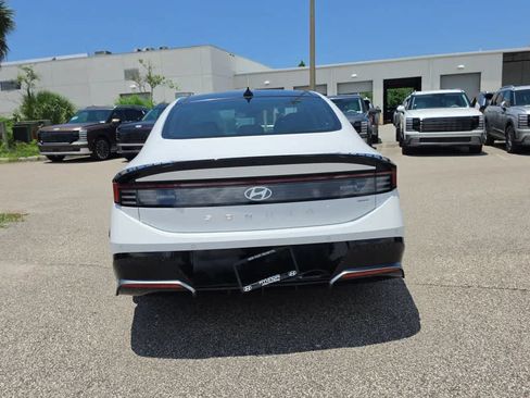 New 2026 Hyundai Sonata Limited FWD image 6